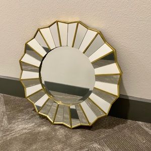 Chic Wall Mirror with Gold Detail